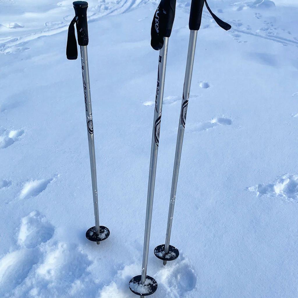 Магия Зимнего Скольжения: Преимущества Алюминиевых Лыжных Палок
